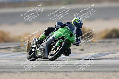 media/Nov-16-2025-Race Pace (Sun) [[8c5fa54630]]/Non Verified Riders (1st 20 Minutes)/1-Turn 14 (10am)/